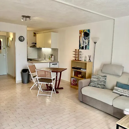 Climatise Vue A Proximite De La